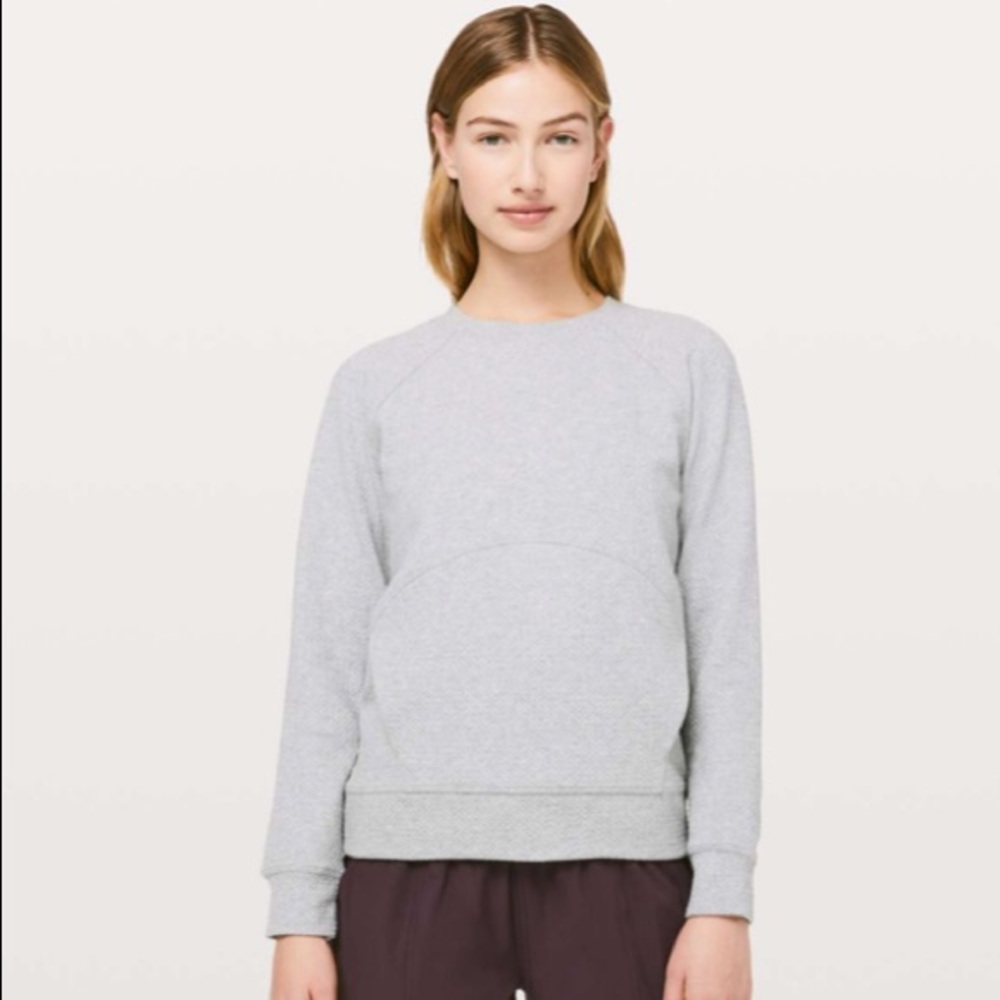 Lululemon Catch A Moment CrewHeathered Core Light Grey